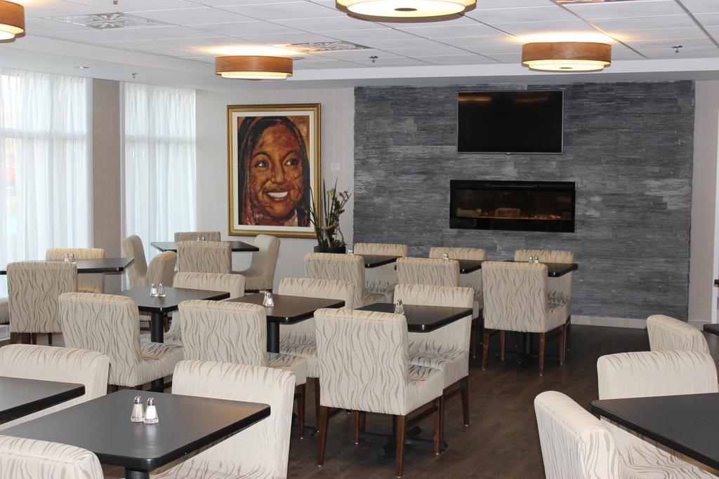 Quality Inn Sept-Îles Dış mekan fotoğraf